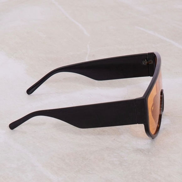 1181 NWT Prettylittlething Oversized Orange Lens Black Sunglasses - Picture 5 of 8